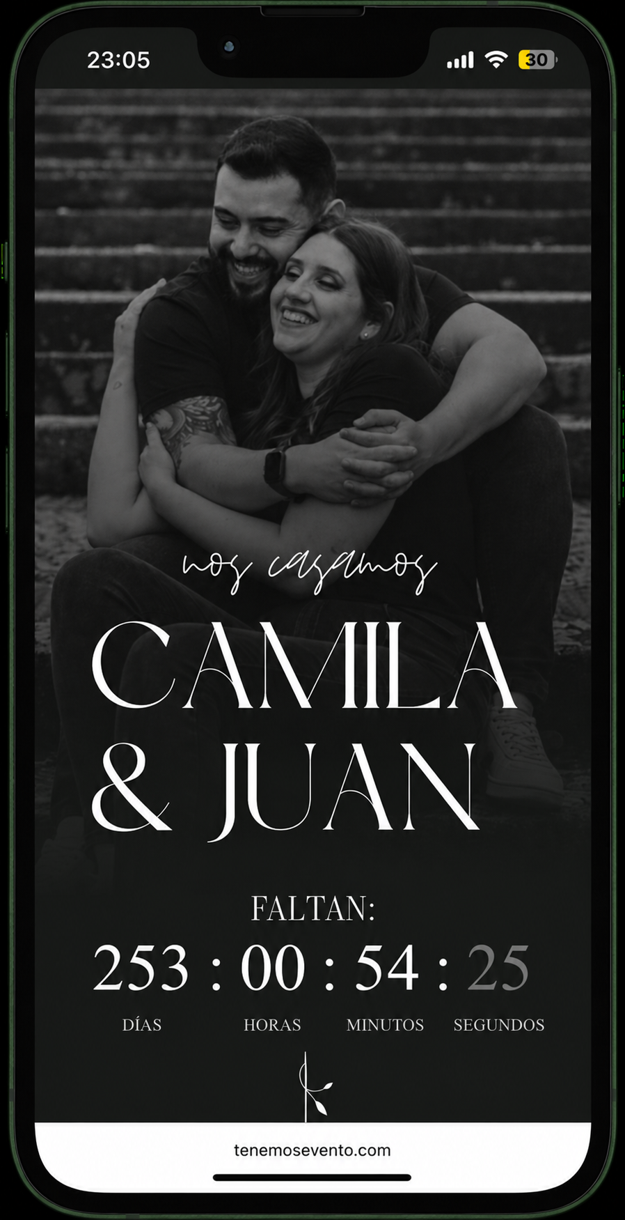 Demo Black & White — Camila & Juan
